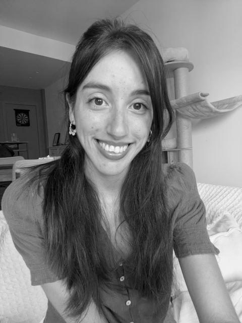 Lara Bautista portrait